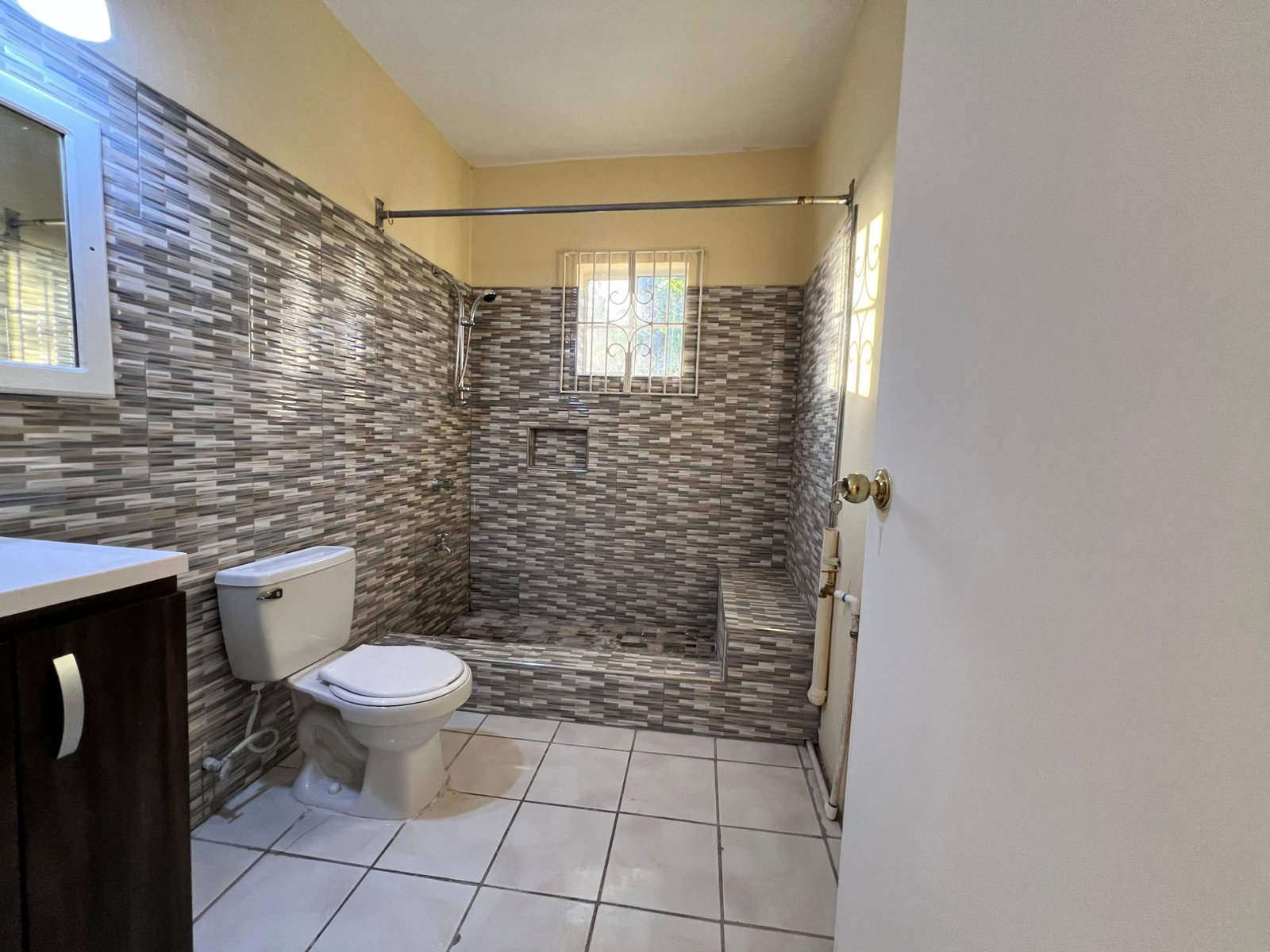 Charming-4-Bedroom-Home-for-Rent-in-Mineral-Heights-Jamaica Eighth image of Lot 317- Sulphur Close, Mineral he in Mineral Heights, Clarendon, Jamaica - property is For Rent