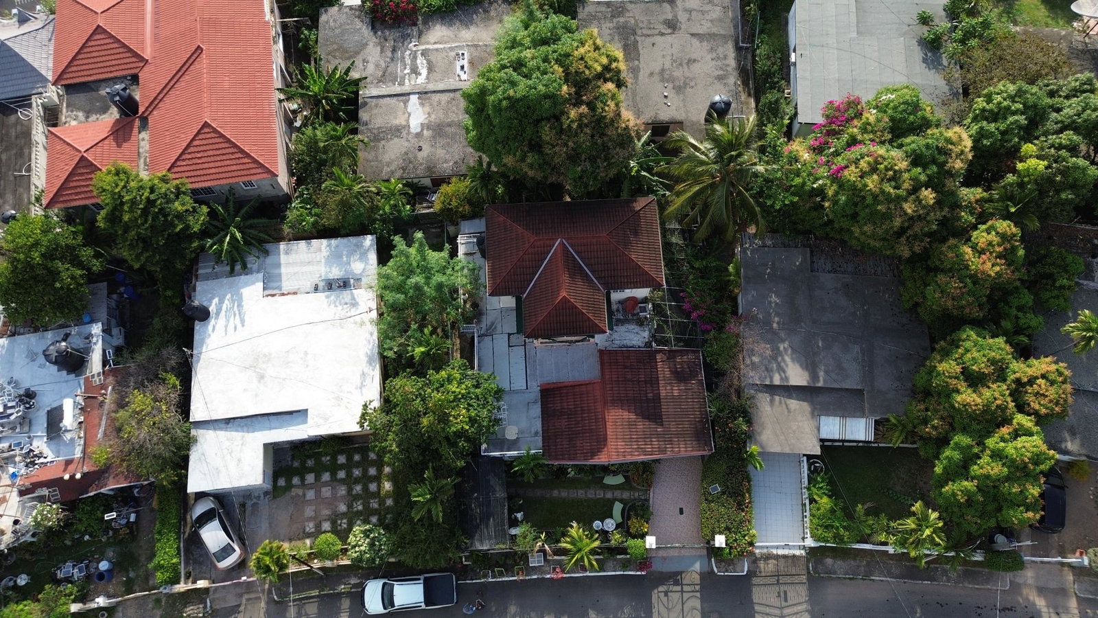 Second image of 29 Linscott Ave in Kingston 19, St. Andrew, Jamaica - property is For Sale