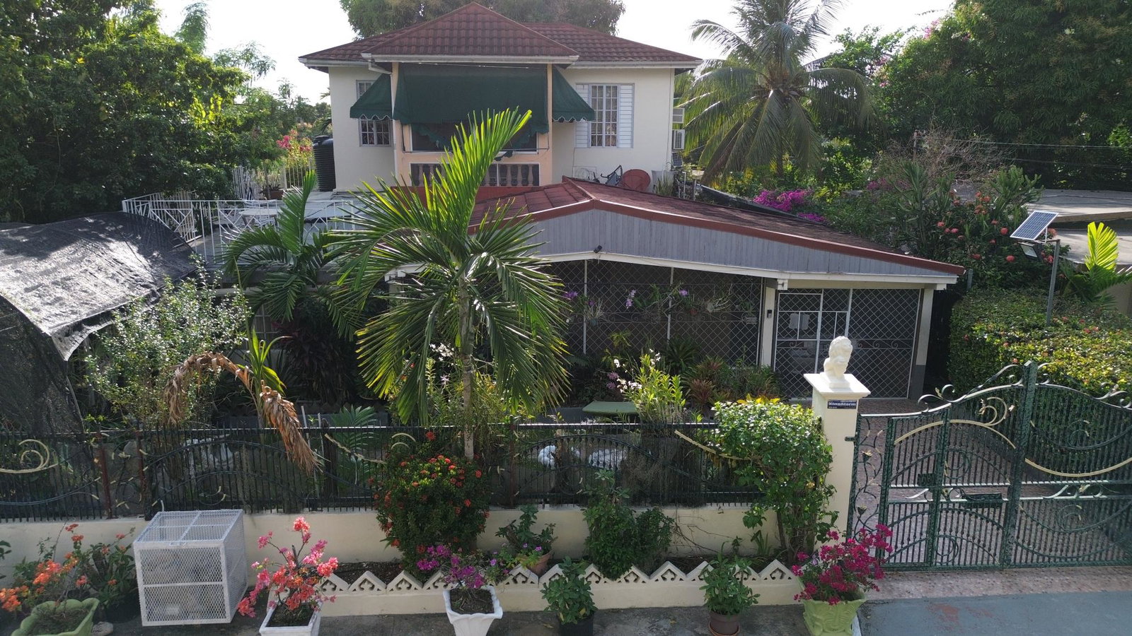 First image of 29 Linscott Ave in Kingston 19, St. Andrew, Jamaica - property is For Sale