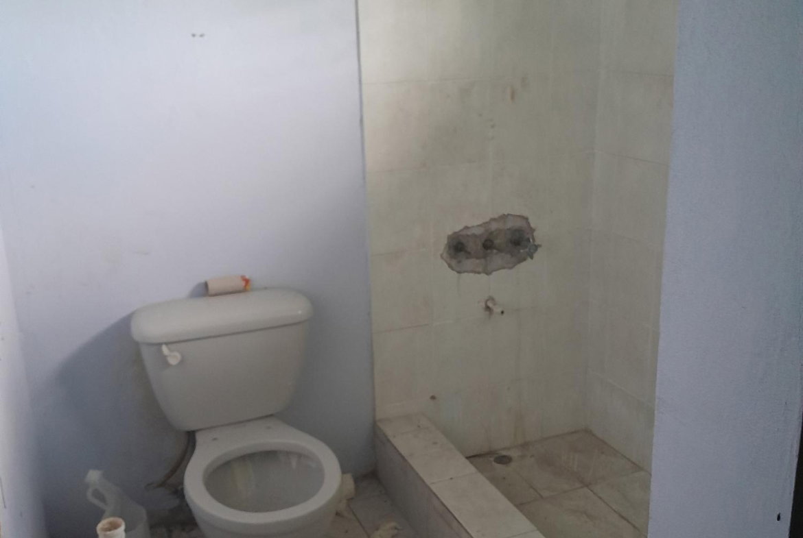 Fourteenth image of 12 Vineyard Crescent in Bushy Park, St. Catherine, Jamaica - property is For Sale