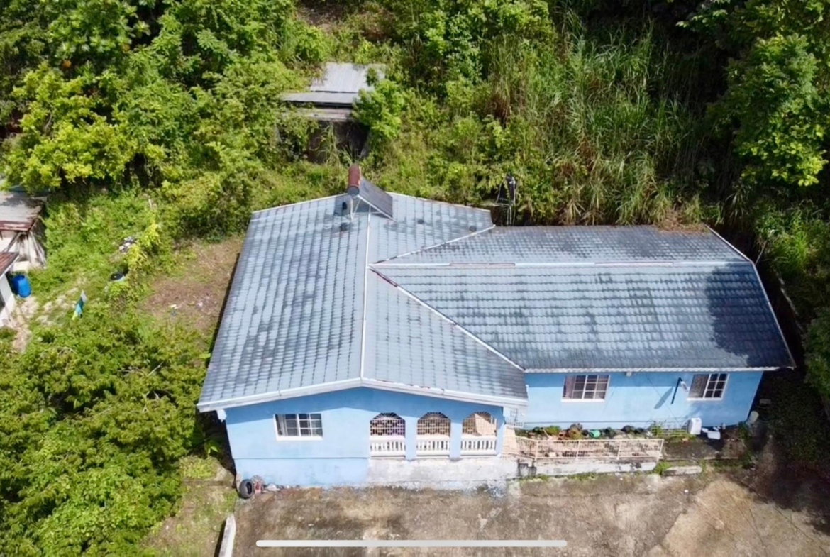 Third image of 8 Windsor Lodge in Williamsfield, Manchester, Jamaica - property is For Sale