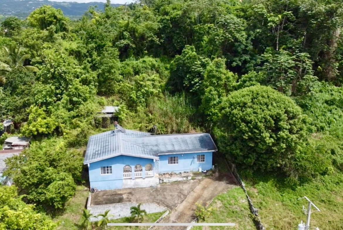 Fourth image of 8 Windsor Lodge in Williamsfield, Manchester, Jamaica - property is For Sale