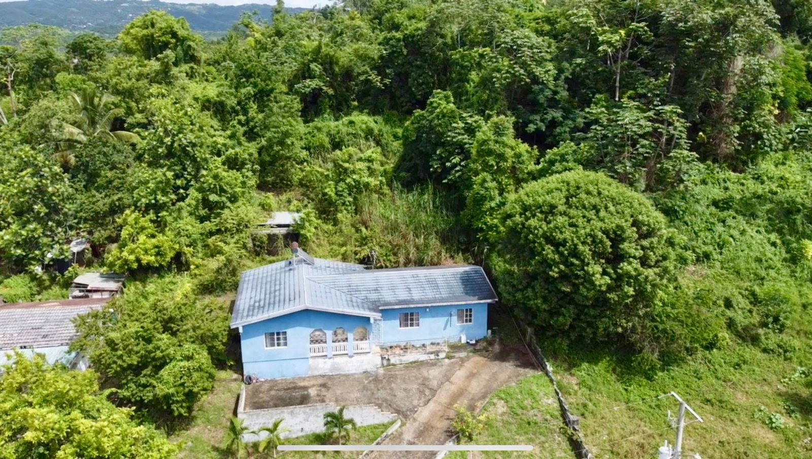 Fourth image of 8 Windsor Lodge in Williamsfield, Manchester, Jamaica - property is For Sale