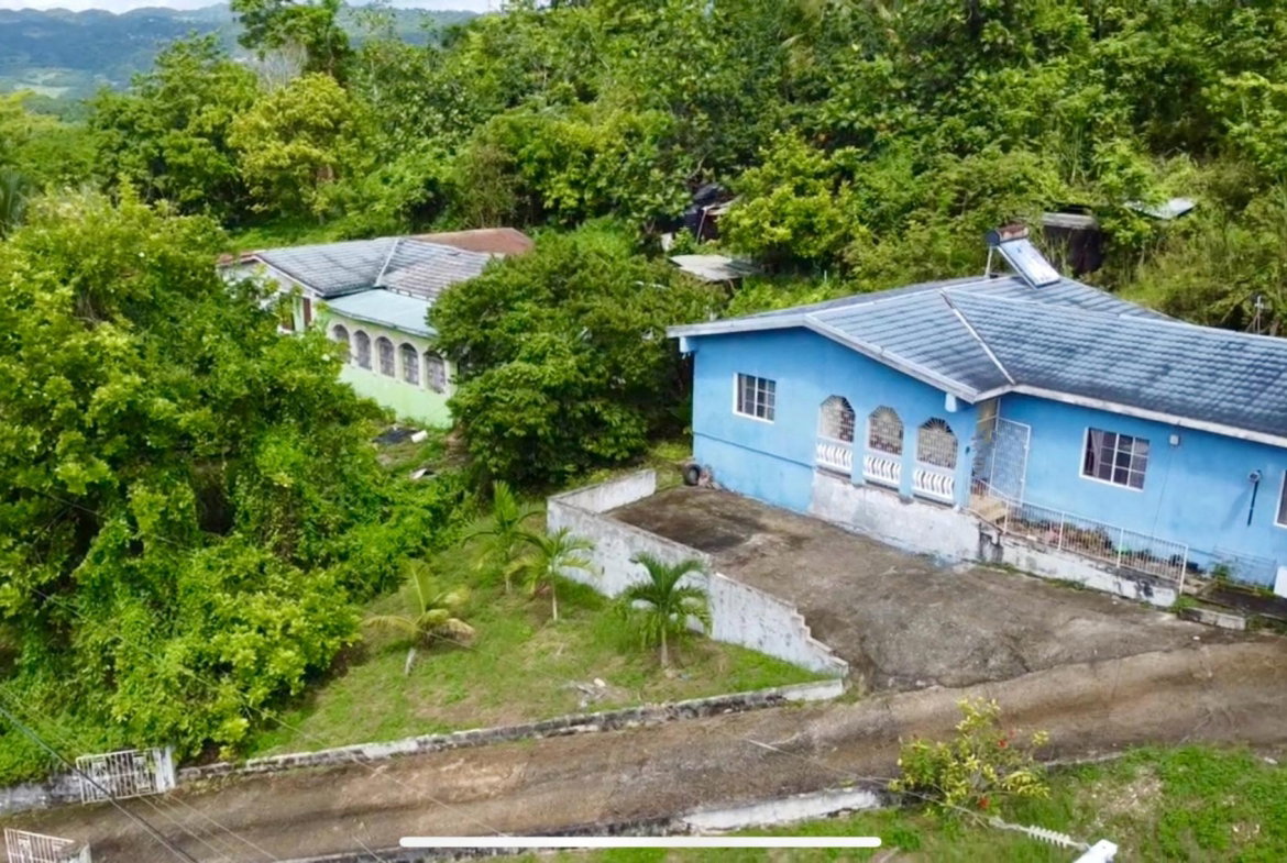 Fifth image of 8 Windsor Lodge in Williamsfield, Manchester, Jamaica - property is For Sale