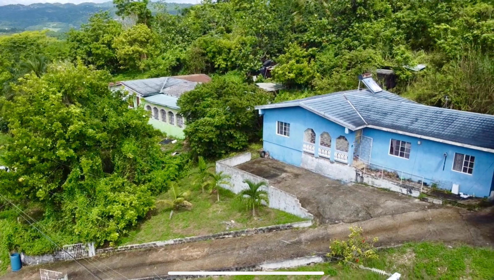 Fifth image of 8 Windsor Lodge in Williamsfield, Manchester, Jamaica - property is For Sale