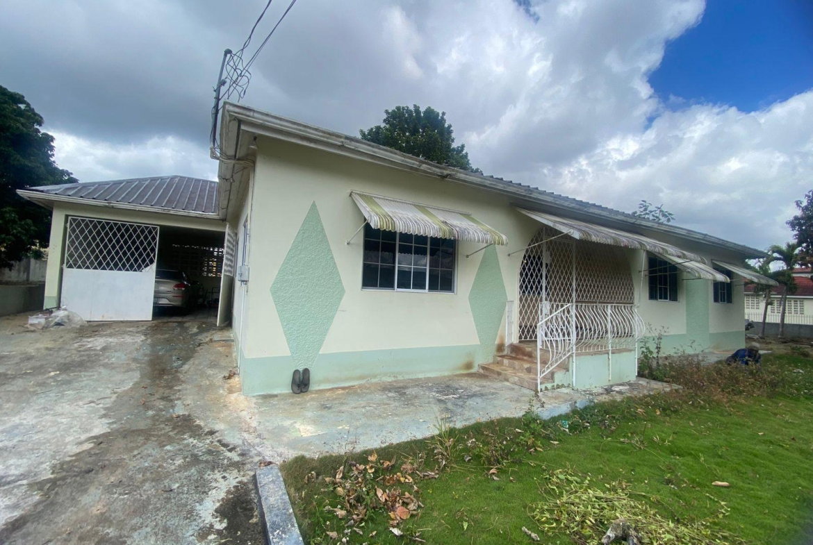 First image of 7 Wint Way in Mandeville, Manchester, Jamaica - property is For Rent