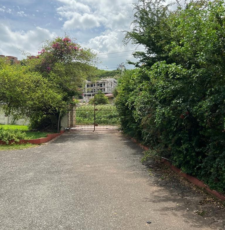 Thirteenth image of 157 Red Hills Road in Kingston 19, St. Andrew, Jamaica - property is For Sale