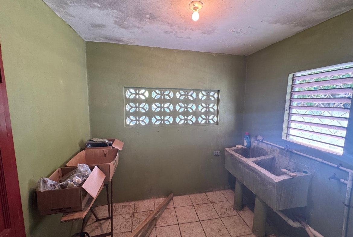 Twelfth image of 351 Robins Close in Montego Bay, St. James, Jamaica - property is For Sale