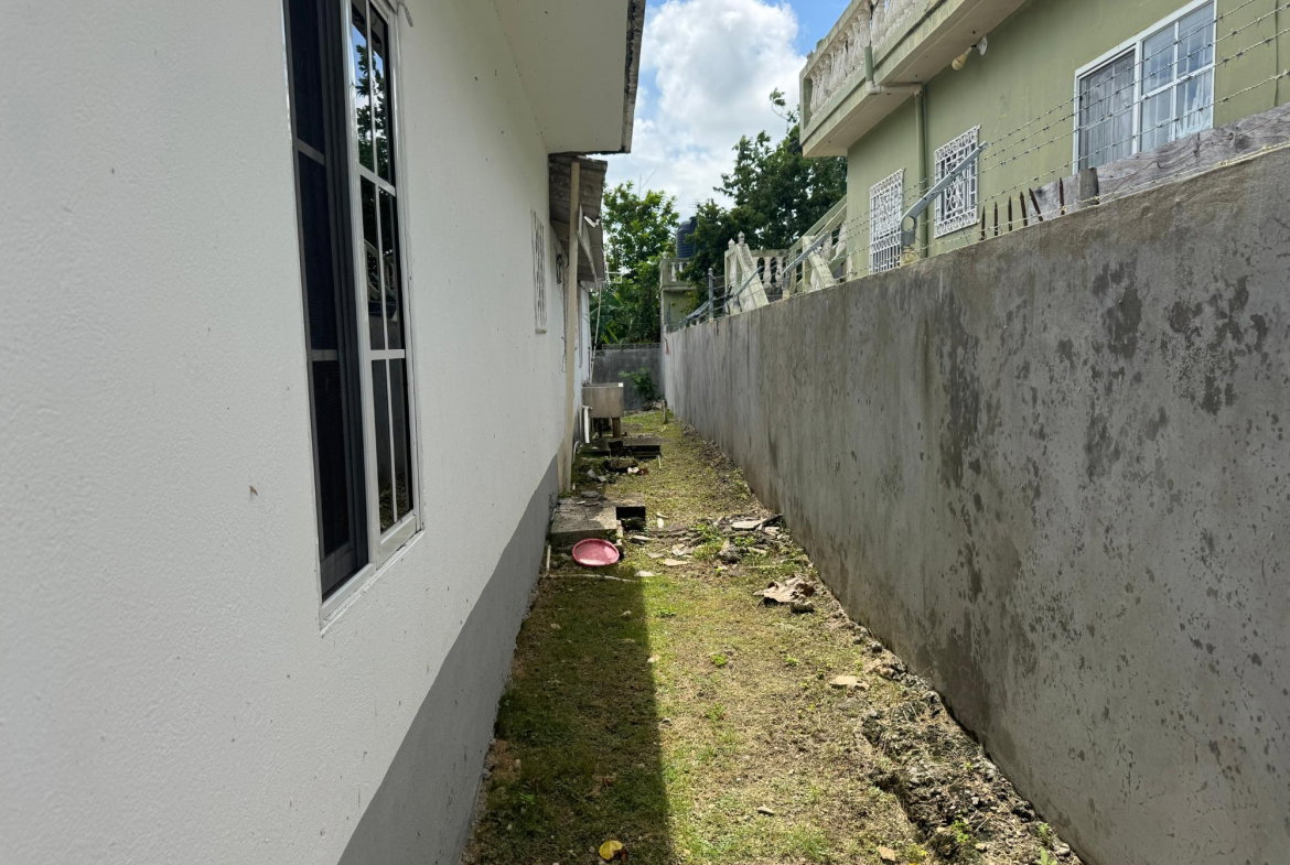 Fifteenth image of 351 Robins Close in Montego Bay, St. James, Jamaica - property is For Sale