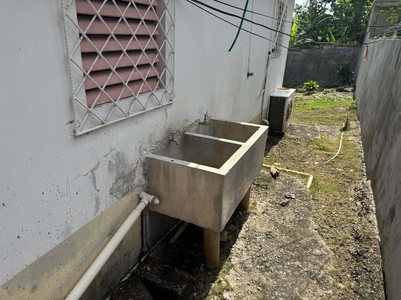 Charming-Bungalow-for-Sale-in-Farm-Heights-St.-James Sixteenth image of 351 Robins Close in Montego Bay, St. James, Jamaica - property is For Sale