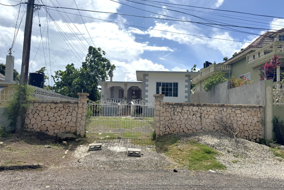 Third image of 351 Robins Close in Montego Bay, St. James, Jamaica - property is For Sale