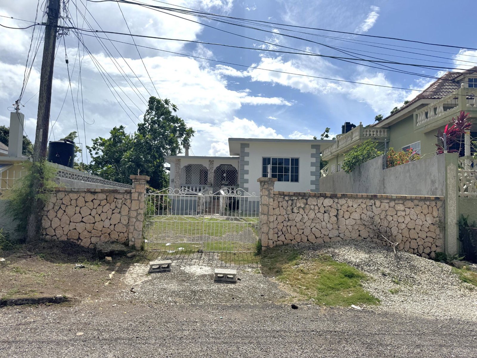 Charming-Bungalow-for-Sale-in-Farm-Heights-St.-James Third image of 351 Robins Close in Montego Bay, St. James, Jamaica - property is For Sale