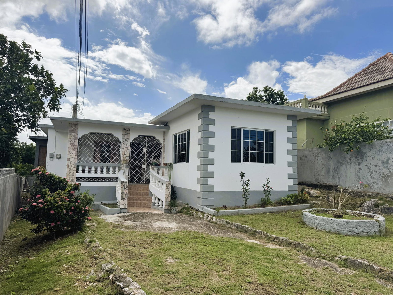 Charming-Bungalow-for-Sale-in-Farm-Heights-St.-James Fourth image of 351 Robins Close in Montego Bay, St. James, Jamaica - property is For Sale