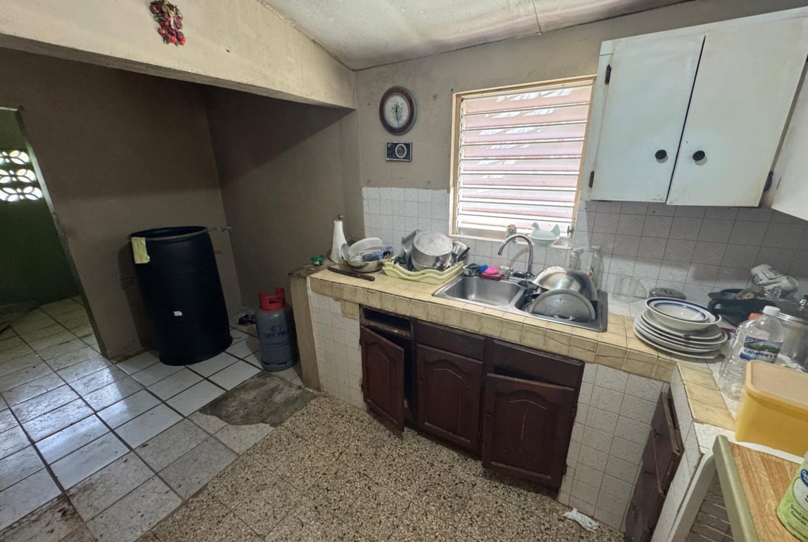 Sixth image of 351 Robins Close in Montego Bay, St. James, Jamaica - property is For Sale