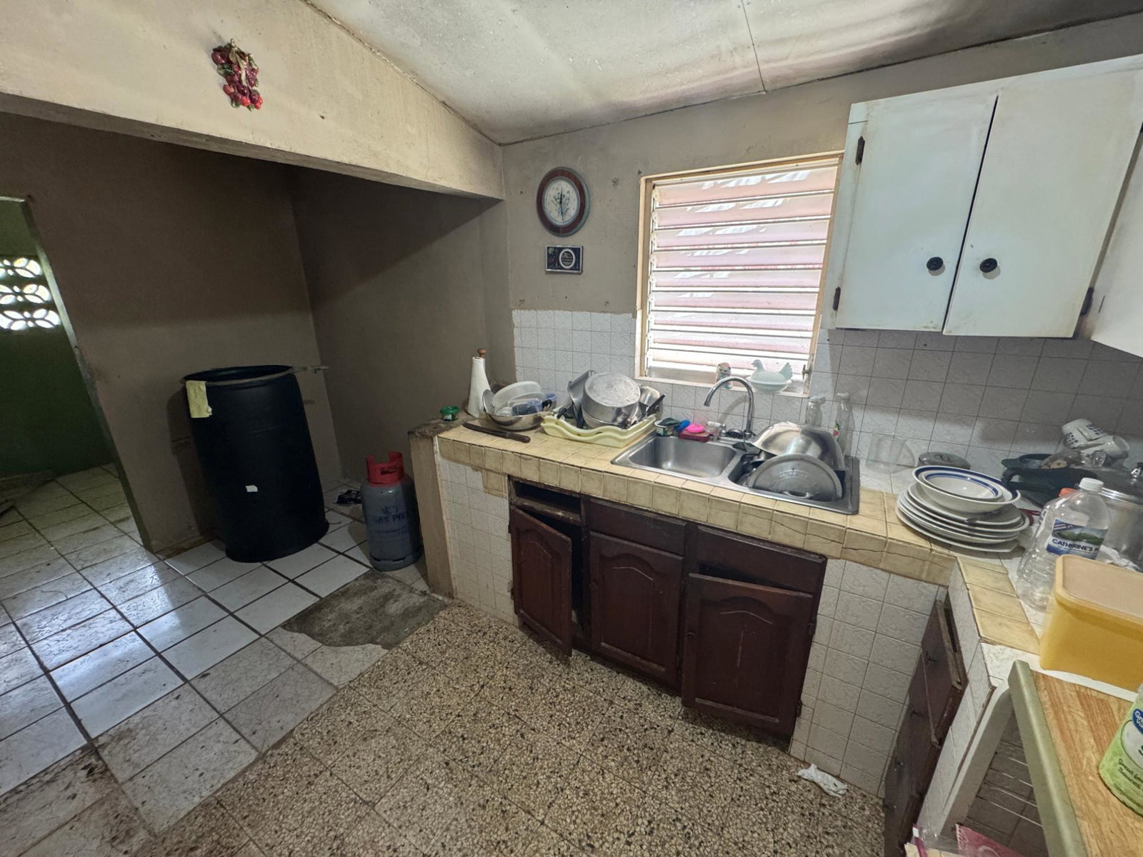 Charming-Bungalow-for-Sale-in-Farm-Heights-St.-James Sixth image of 351 Robins Close in Montego Bay, St. James, Jamaica - property is For Sale