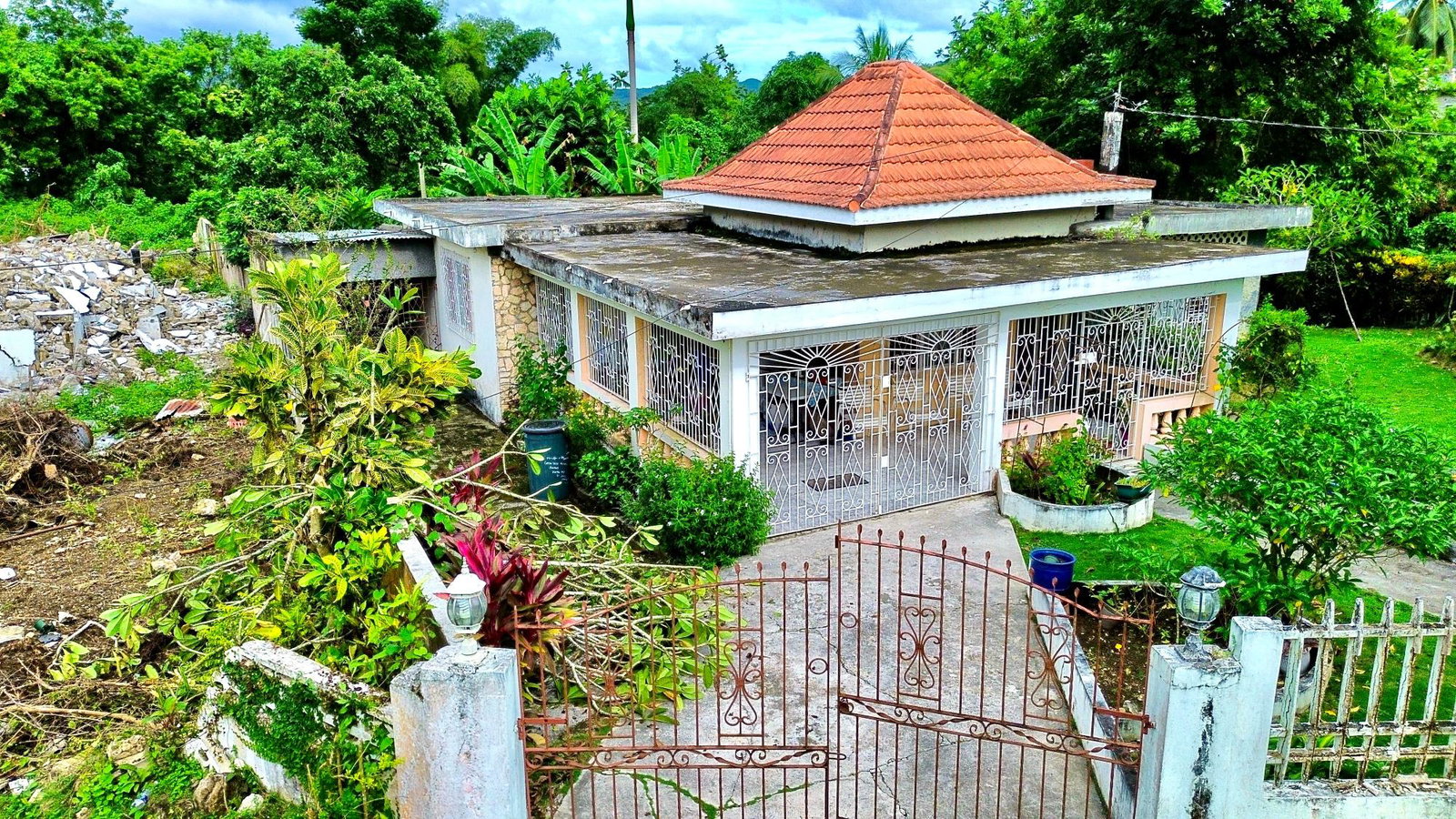 Second image of 16 Anchovy in Anchovy, St. James, Jamaica - property is For Sale