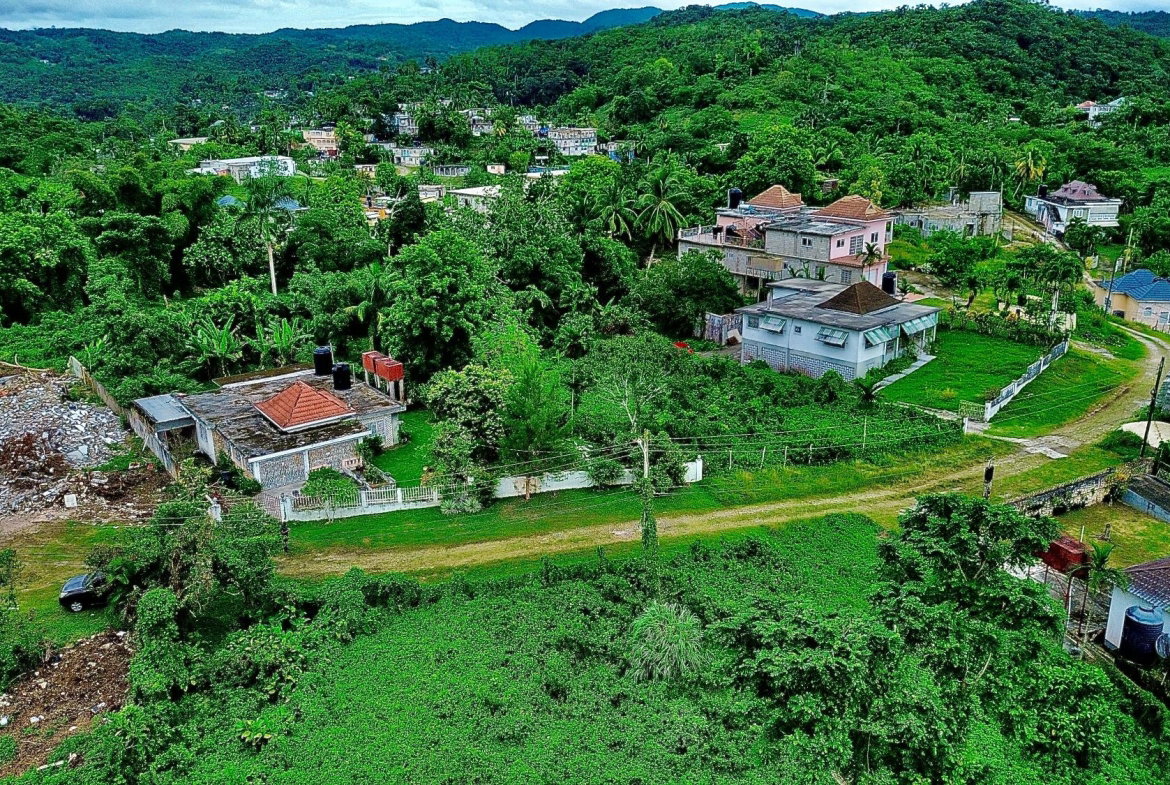 Fifth image of 16 Anchovy in Anchovy, St. James, Jamaica - property is For Sale