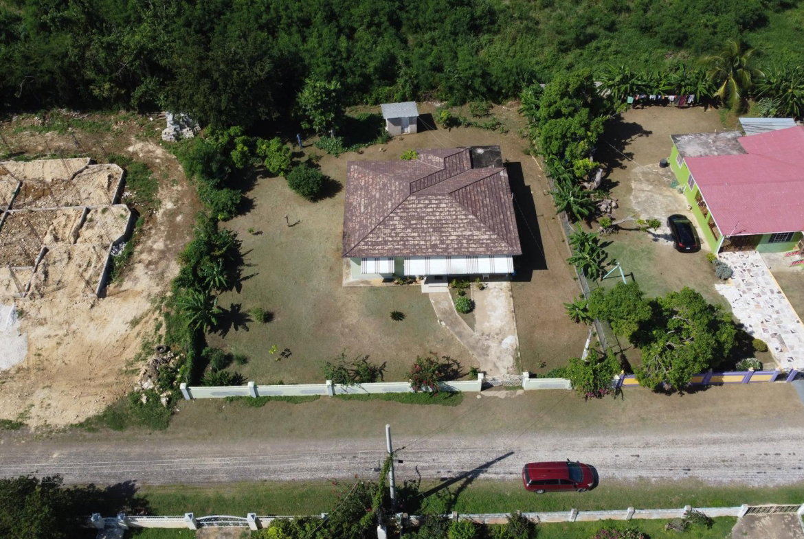 First image of 10 Lower Works Pen, in Black River, St. Elizabeth, Jamaica - property is For Sale