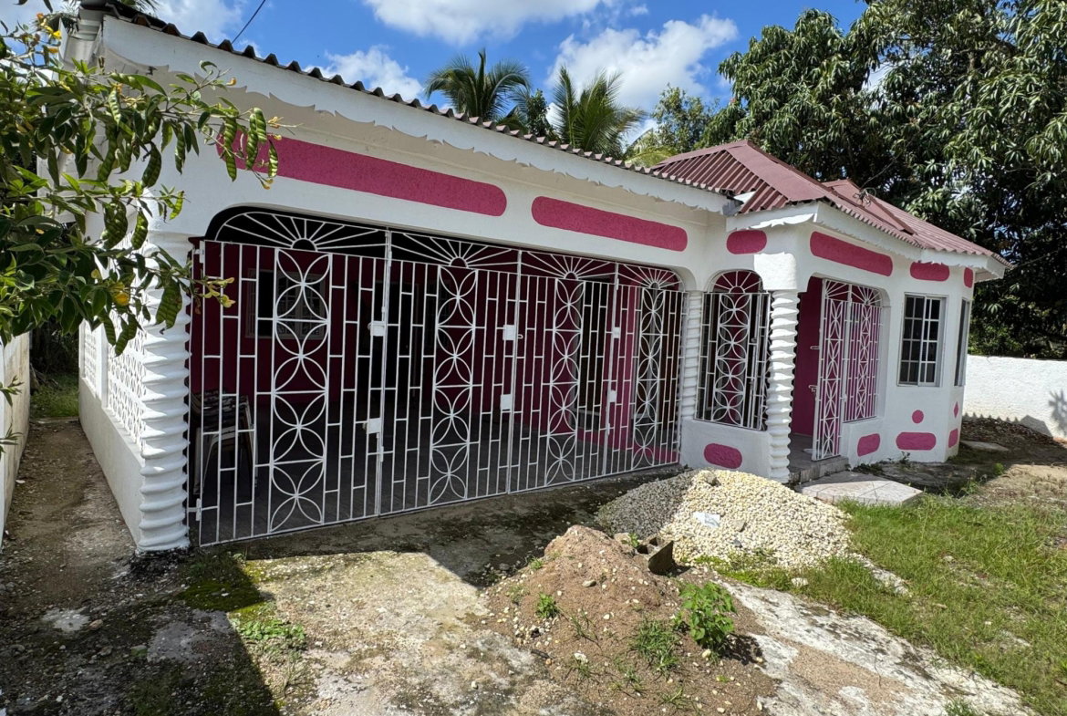 Third image of Lot 29 Knollis, Bogwalk in Knollis, St. Catherine, Jamaica - property is For Sale