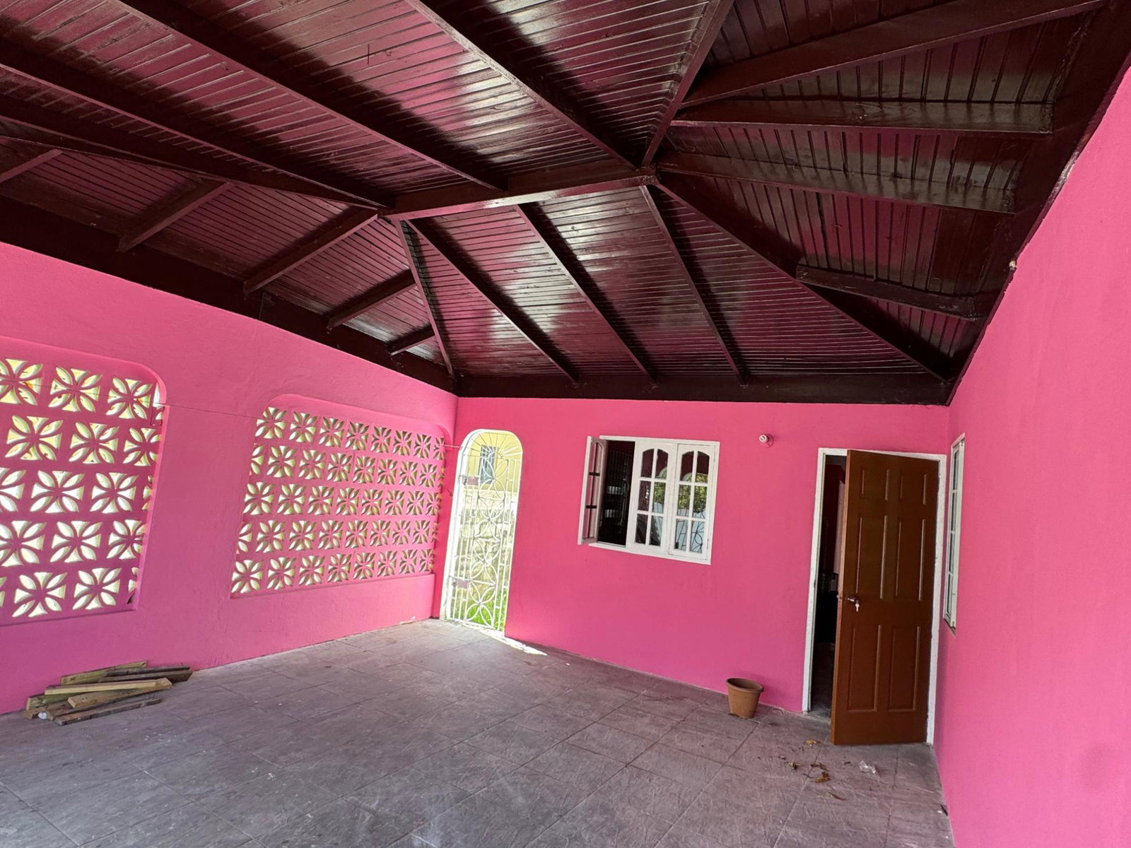 Charming-Fixer-Upper-House-for-Sale-in-Knollis-Bog-Walk-Jamaica Fourth image of Lot 29 Knollis, Bogwalk in Knollis, St. Catherine, Jamaica - property is For Sale