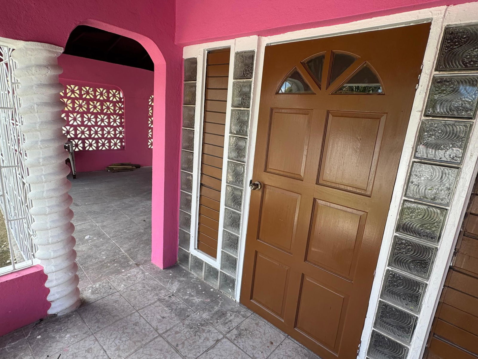 Charming-Fixer-Upper-House-for-Sale-in-Knollis-Bog-Walk-Jamaica Fifth image of Lot 29 Knollis, Bogwalk in Knollis, St. Catherine, Jamaica - property is For Sale