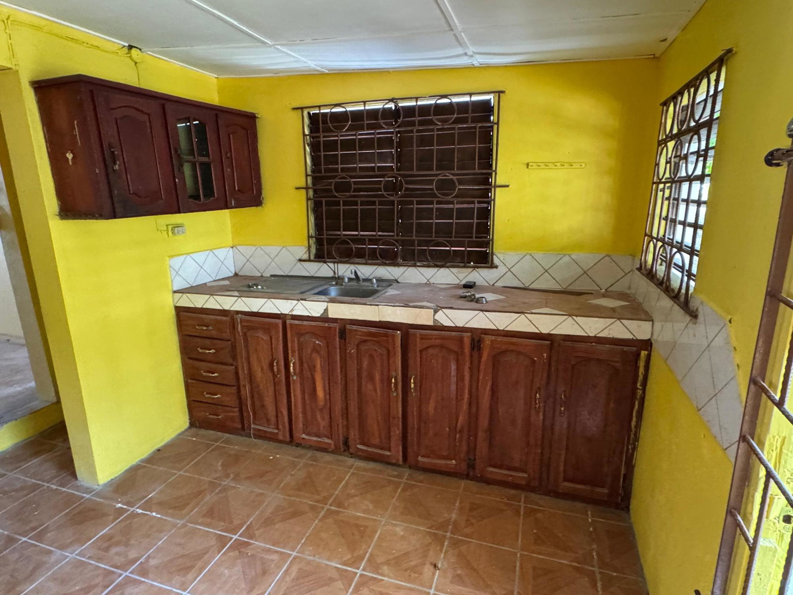 Charming-Fixer-Upper-House-for-Sale-in-Knollis-Bog-Walk-Jamaica Eighth image of Lot 29 Knollis, Bogwalk in Knollis, St. Catherine, Jamaica - property is For Sale