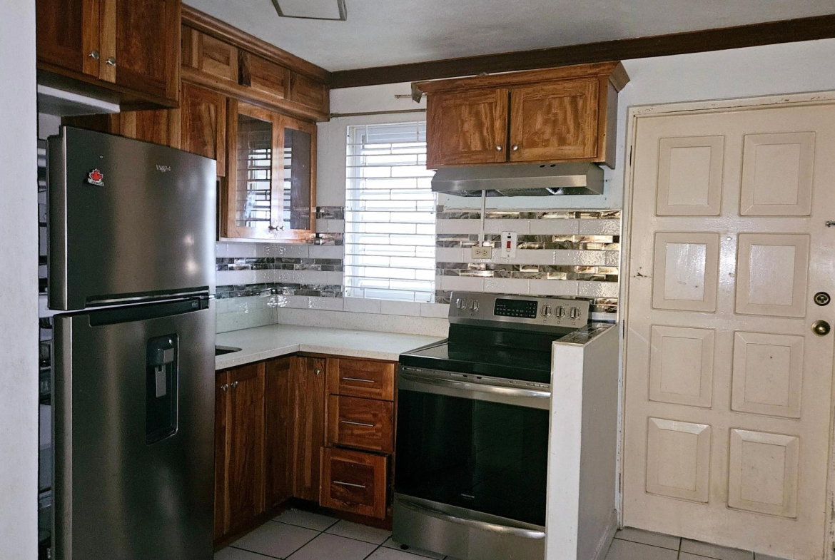 Second image of 4b-9a Central Avenue in Kingston 8, St. Andrew, Jamaica - property is For Sale