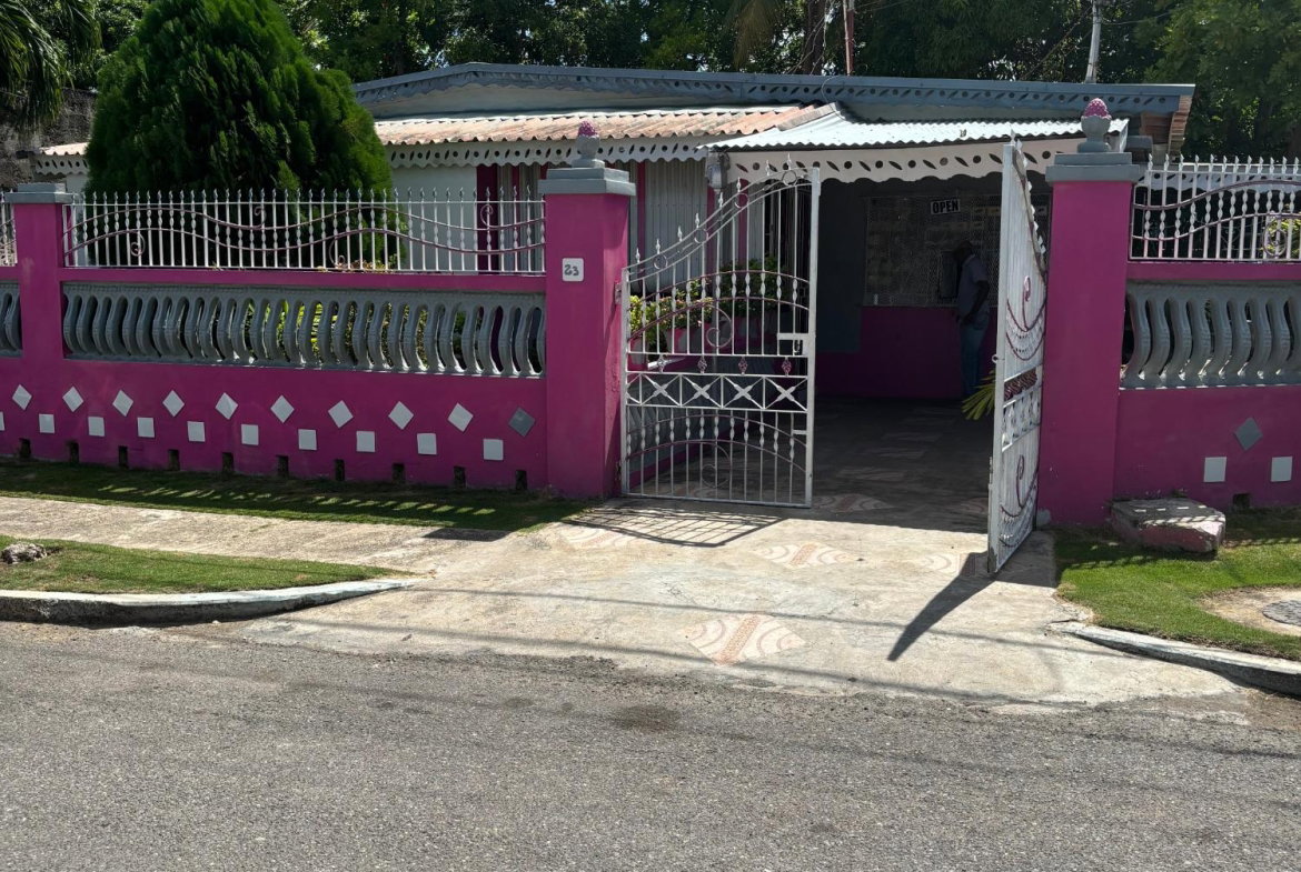 Second image of 23 Stuarton Crescent in Ensom City, St. Catherine, Jamaica - property is For Sale