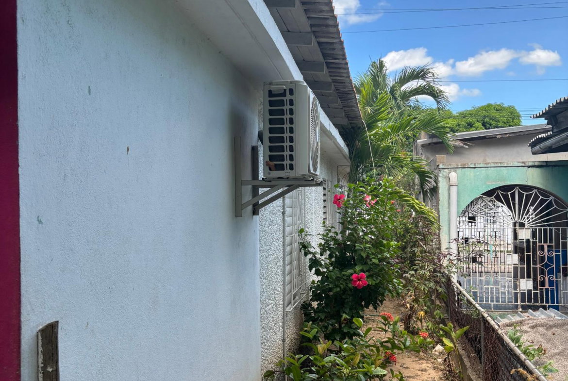 Fifth image of 23 Stuarton Crescent in Ensom City, St. Catherine, Jamaica - property is For Sale