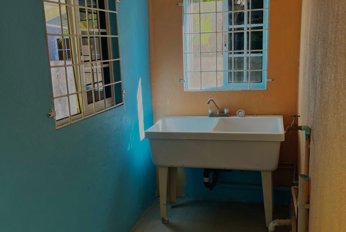Eleventh image of 127- Caymanas Country Club Est in Spanish Town, St. Catherine, Jamaica - property is For Rent