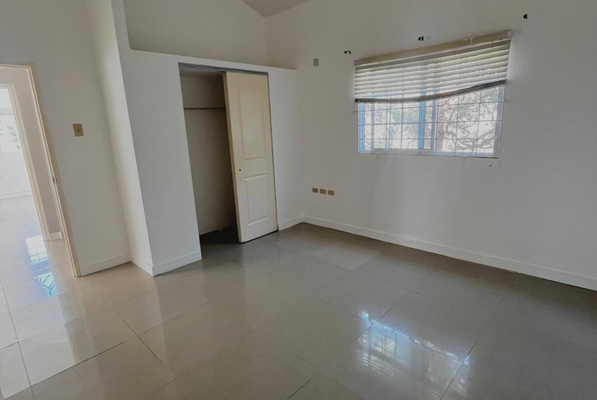 Fifth image of 127- Caymanas Country Club Est in Spanish Town, St. Catherine, Jamaica - property is For Rent