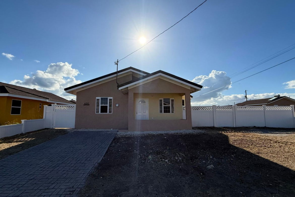First image of 400 Cannon Drive, Colbeck Man in Colbeck, St. Catherine, Jamaica - property is For Rent