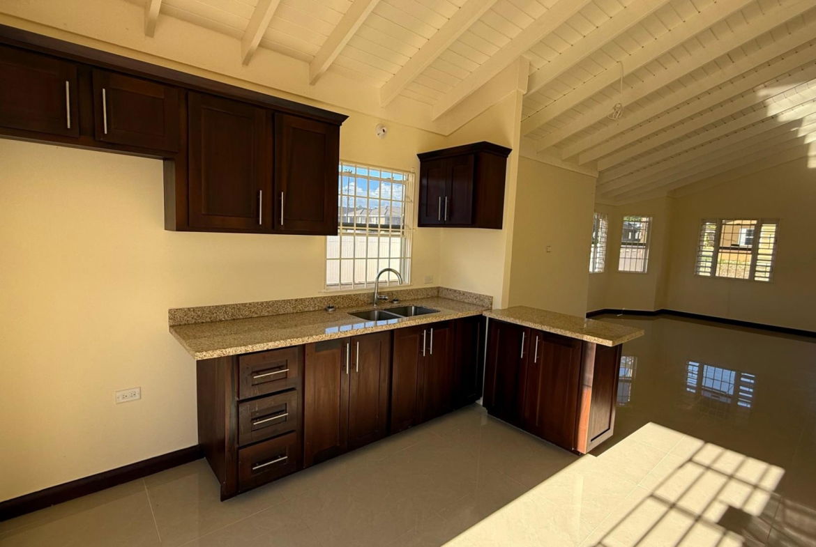 Tenth image of 400 Cannon Drive, Colbeck Man in Colbeck, St. Catherine, Jamaica - property is For Rent