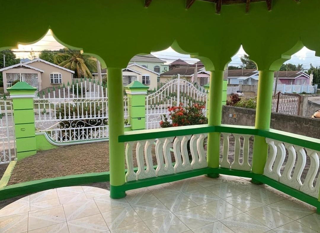 Eleventh image of 921 Bogue Boulevard in Bogue Village, St. James, Jamaica - property is For Sale