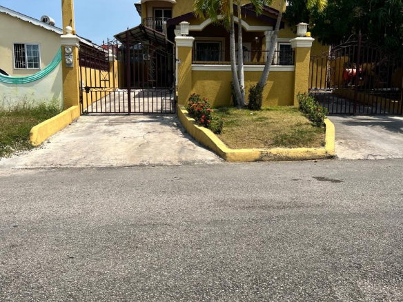 First image of 1206 Bogue Village in Bogue, St. James, Jamaica - property is For Sale