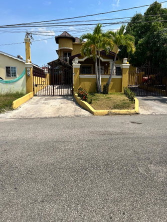 First image of 1206 Bogue Village in Bogue, St. James, Jamaica - property is For Sale