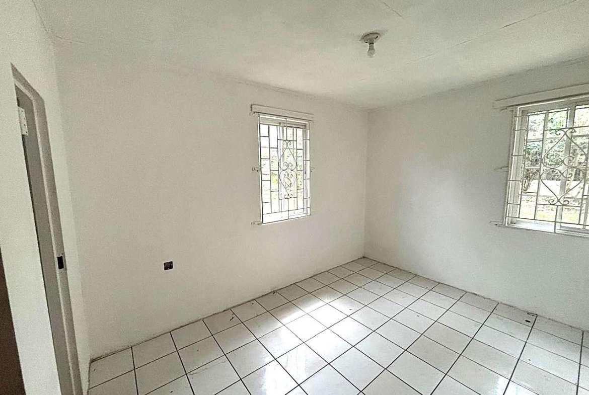Twelfth image of Castle Keep Road in May Pen, Clarendon, Jamaica - property is For Sale