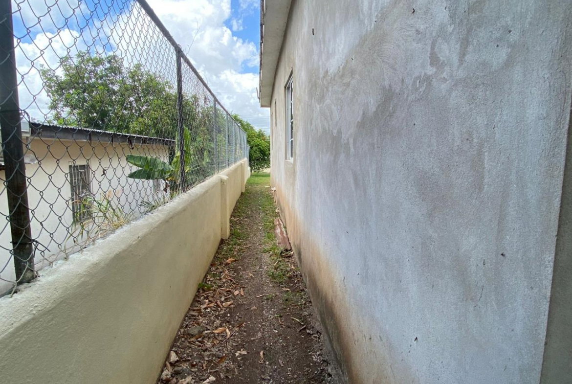 Twenty-Seventh image of Castle Keep Road in May Pen, Clarendon, Jamaica - property is For Sale