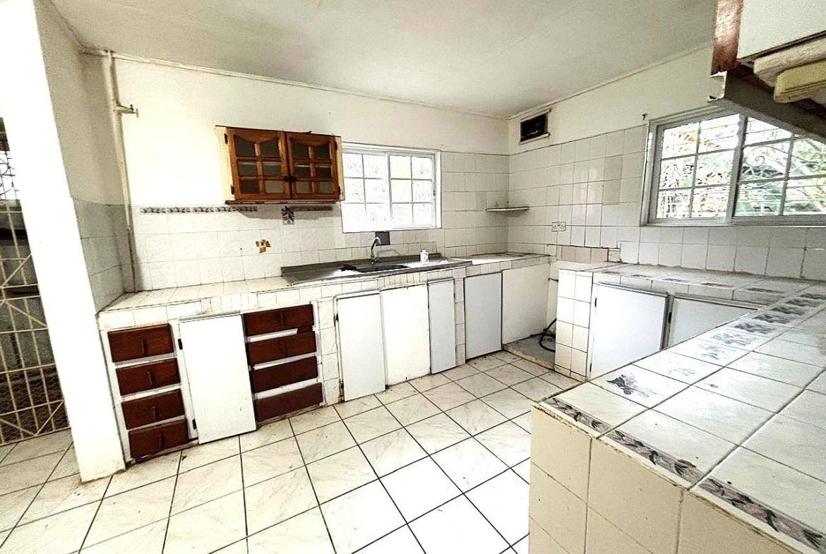 Eighth image of Castle Keep Road in May Pen, Clarendon, Jamaica - property is For Sale