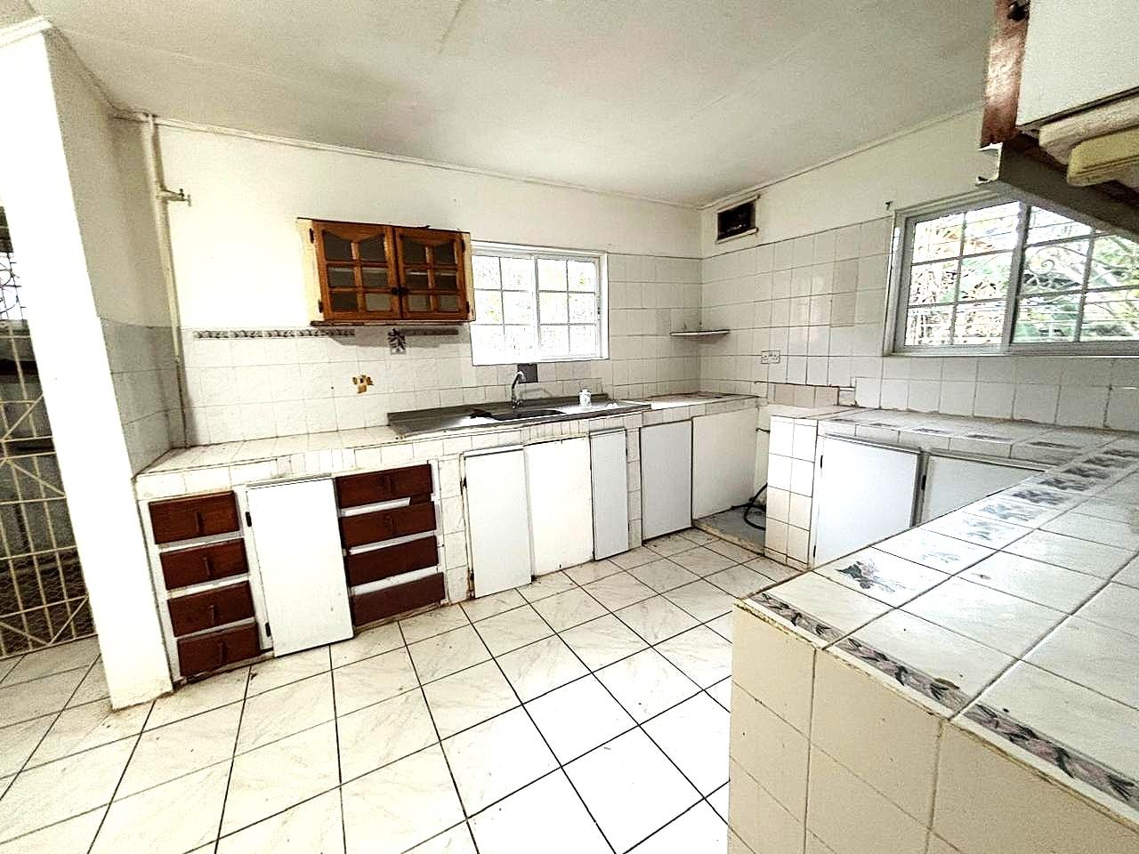 Eighth image of Castle Keep Road in May Pen, Clarendon, Jamaica - property is For Sale