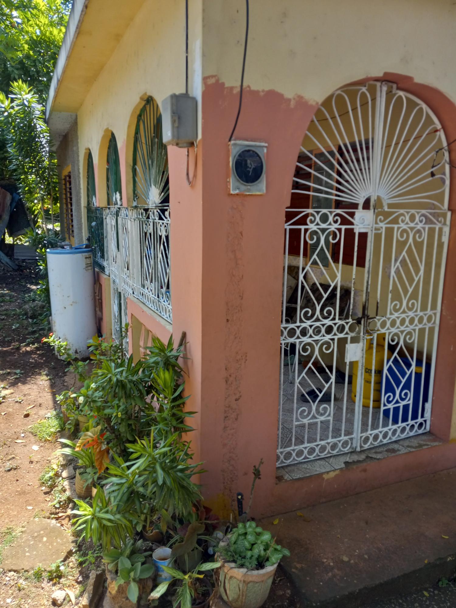 Charming-House-for-Sale-in-Montego-Bay-27-Leonie-Avenue First image of 27 Leonie Avenue in Montego Bay, St. James, Jamaica - property is For Sale