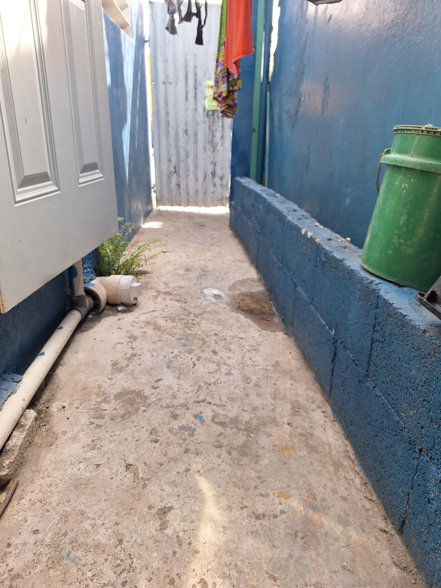 Charming-House-for-Sale-in-Portmore-St.-Catherine-Ideal-for-Families-Investors Twenty-First image of 2003- Wakefield Road in WATERHOUSE MOUNTIAN, St. Catherine, Jamaica - property is For Sale