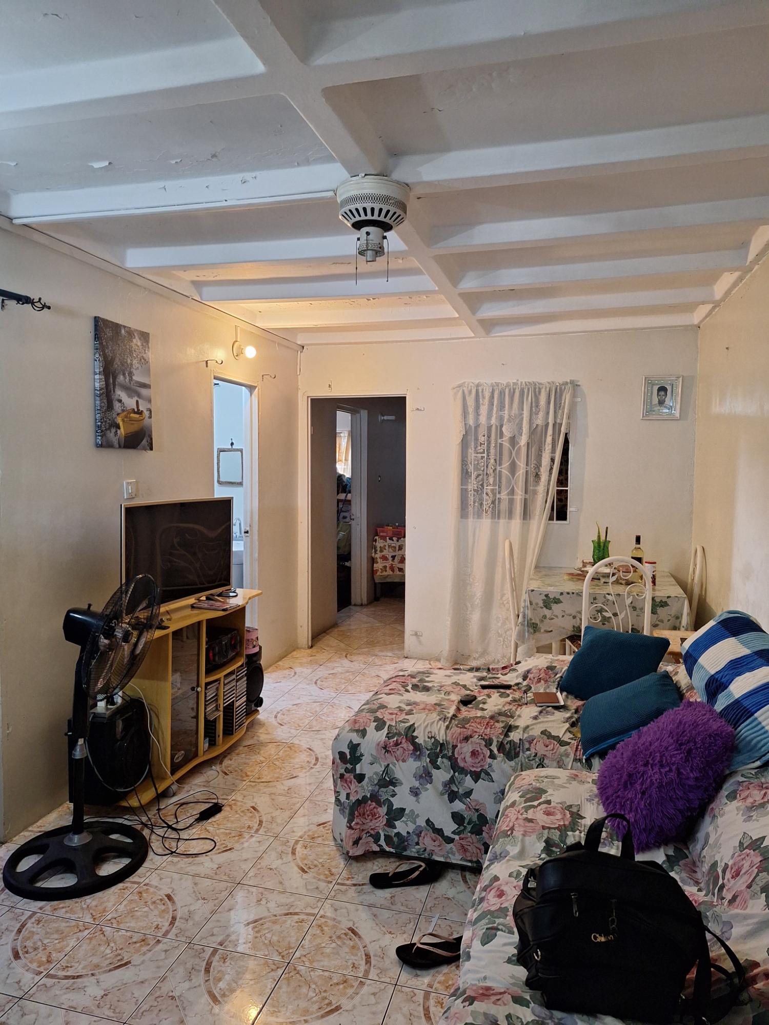 Charming-House-for-Sale-in-Portmore-St.-Catherine-Ideal-for-Families-Investors Seventh image of 2003- Wakefield Road in WATERHOUSE MOUNTIAN, St. Catherine, Jamaica - property is For Sale