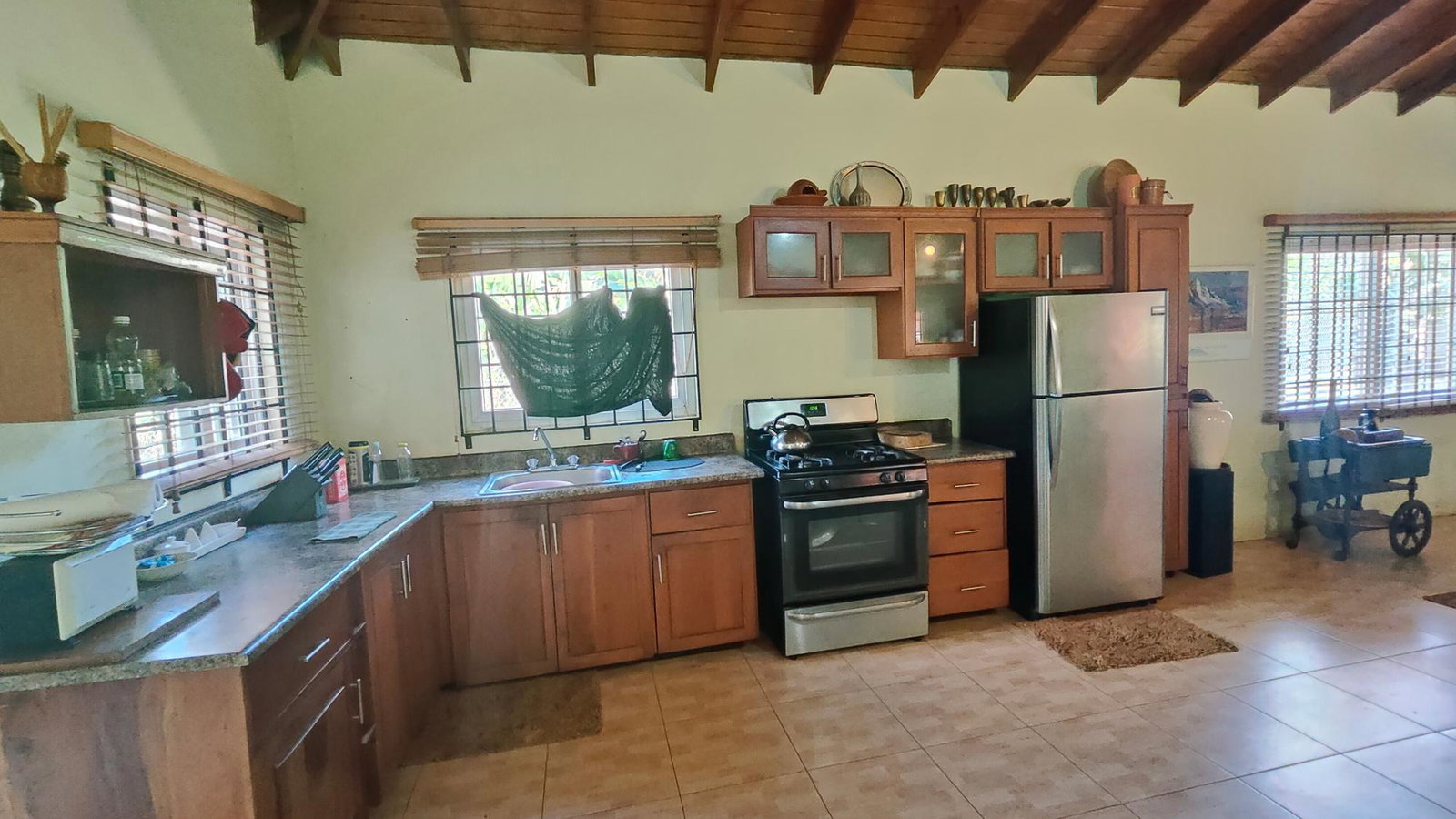 Seventh image of Stanfast Brown Town in Browns Town, St. Ann, Jamaica - property is For Sale