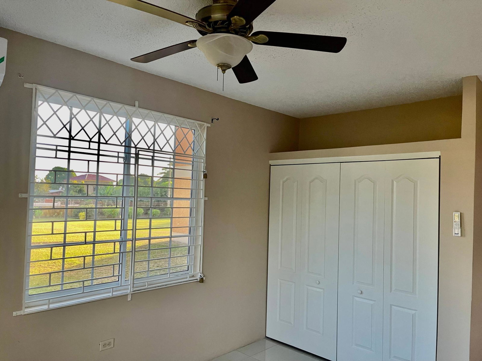 Fifteenth image of 4c-82 Red Hills Road in Kingston 20, St. Andrew, Jamaica - property is For Rent