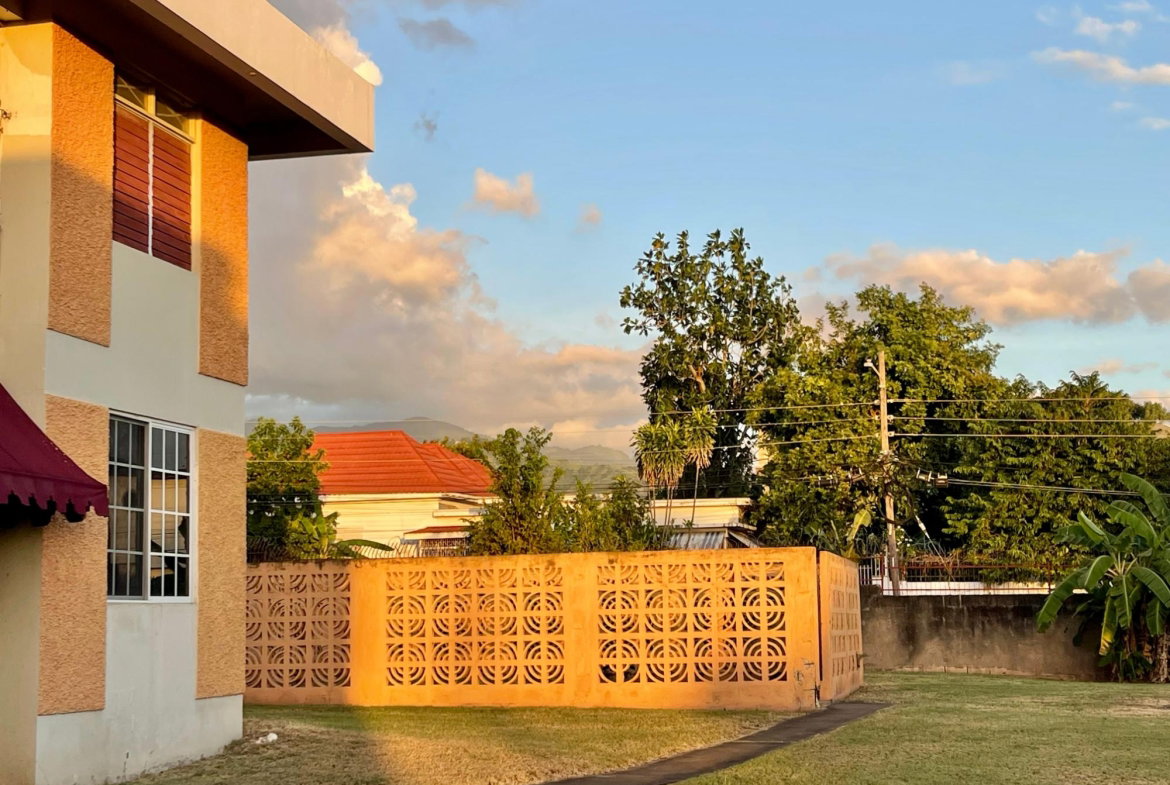 Twenty-Seventh image of 4c-82 Red Hills Road in Kingston 20, St. Andrew, Jamaica - property is For Rent