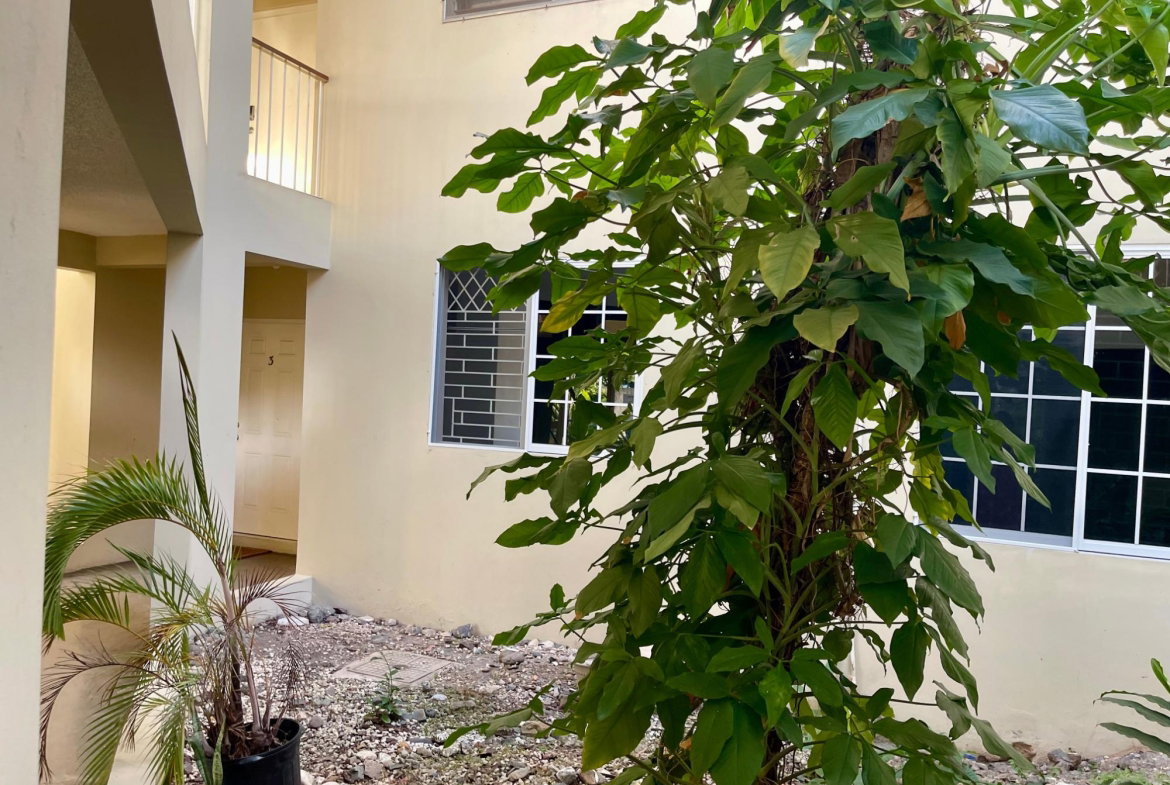 Fifth image of 4c-82 Red Hills Road in Kingston 20, St. Andrew, Jamaica - property is For Rent