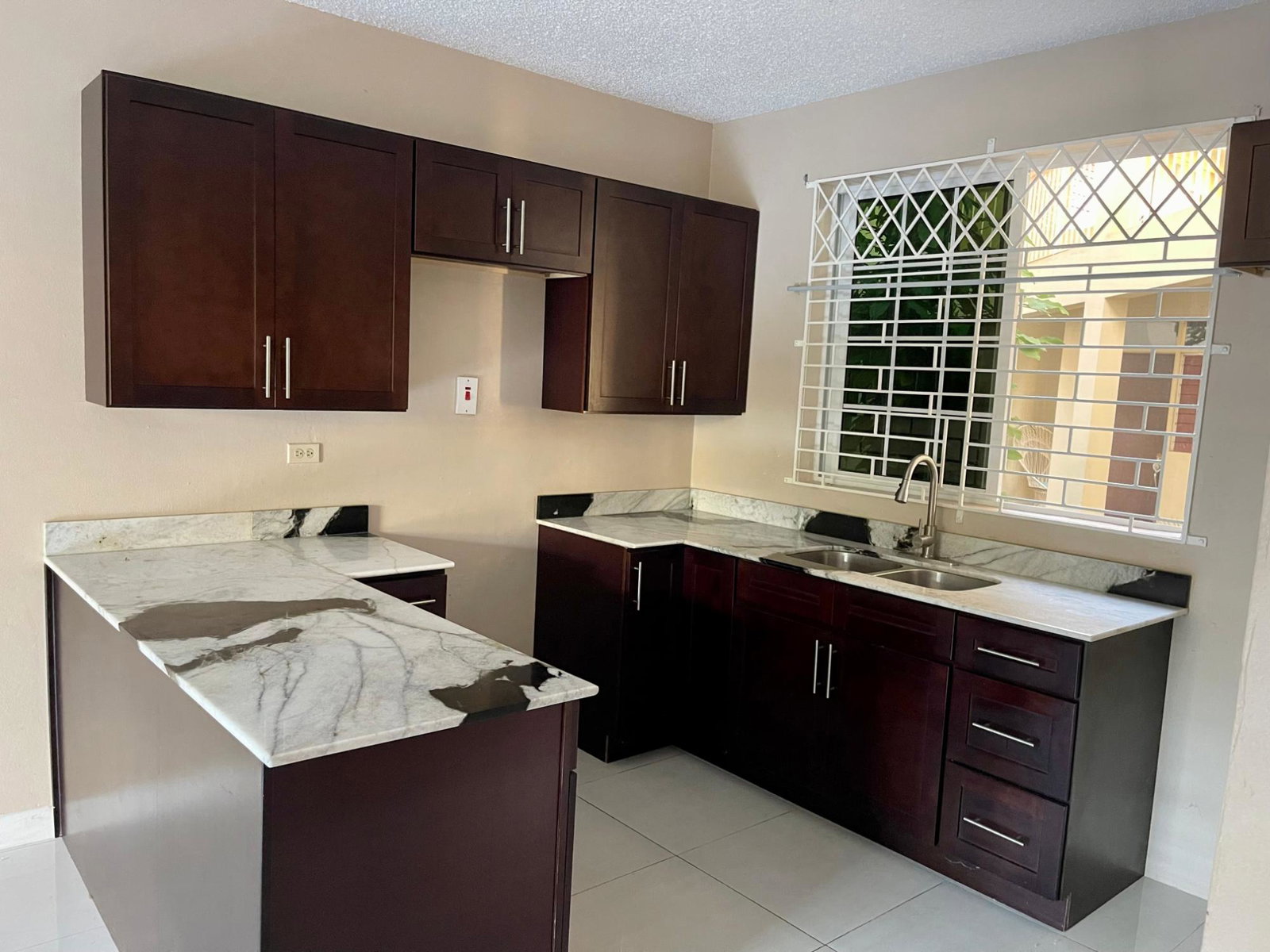 Tenth image of 4c-82 Red Hills Road in Kingston 20, St. Andrew, Jamaica - property is For Rent