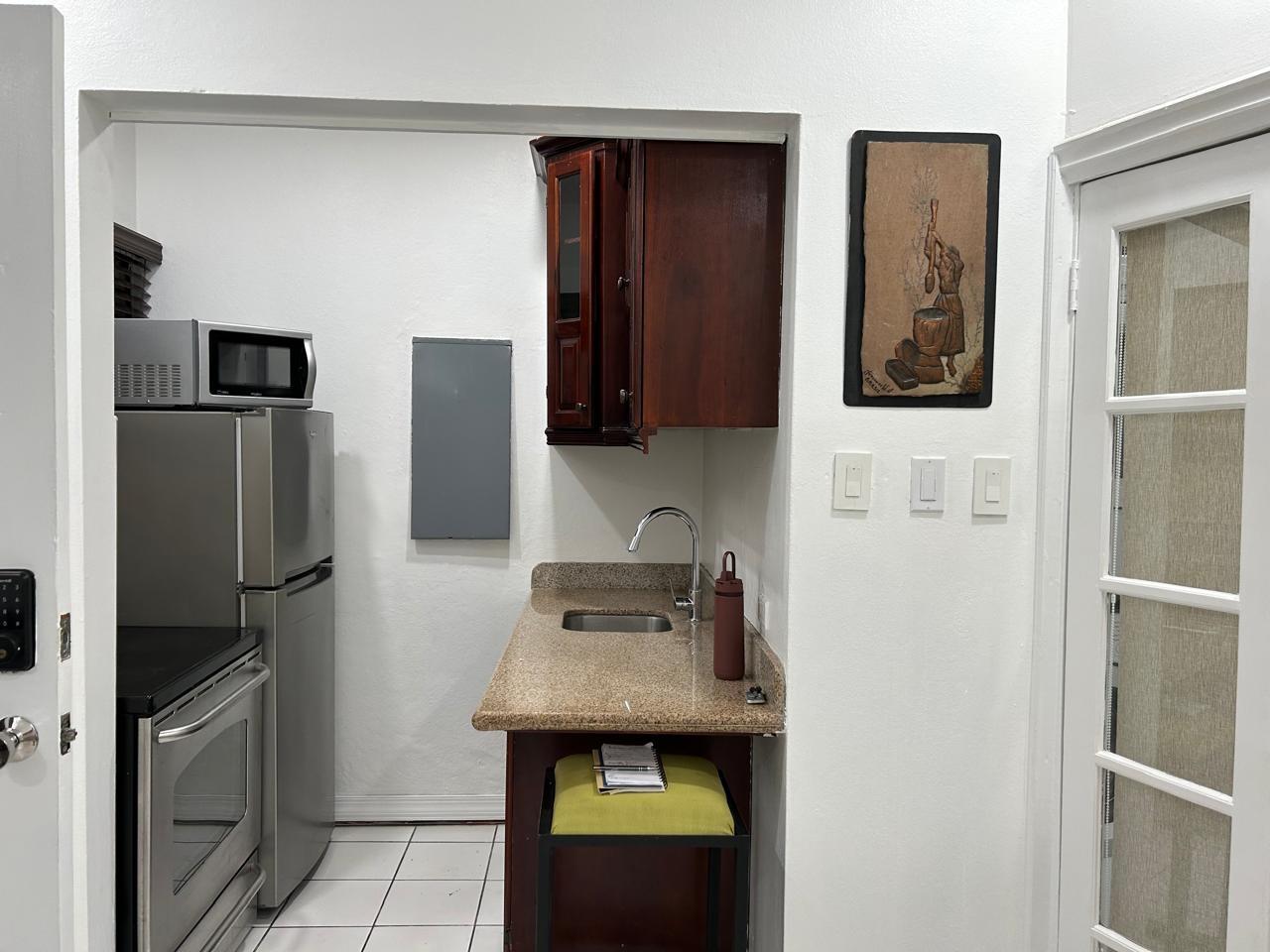 Eleventh image of Apt. 3-2 Richings Avenue in Kingston 6, St. Andrew, Jamaica - property is For Rent