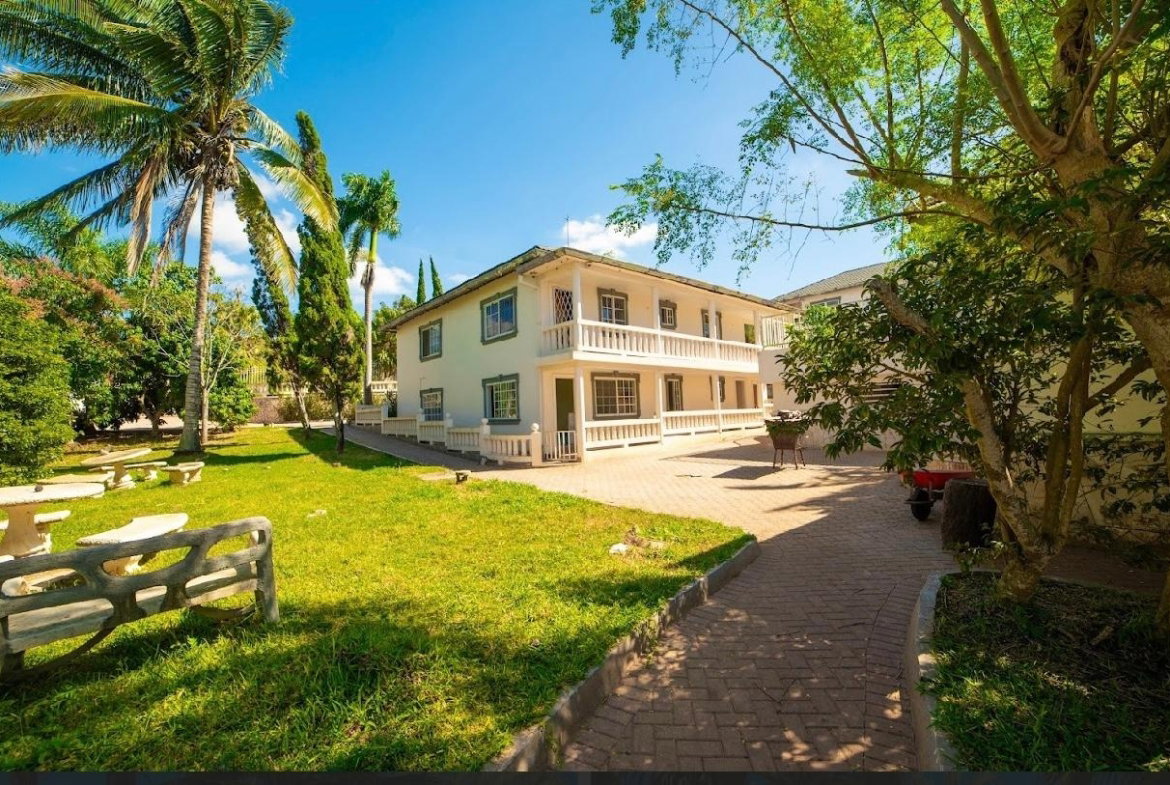 Eleventh image of Spur Tree Manchester in Spur Tree, Manchester, Jamaica - property is For Sale